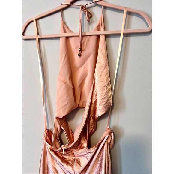 NWT Selfie Leslie Peach Halter Twist Top Waist Dress - Picture 7 of 8